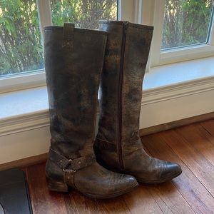 Women’s DIBA Trie distressed brown boots size 8.5